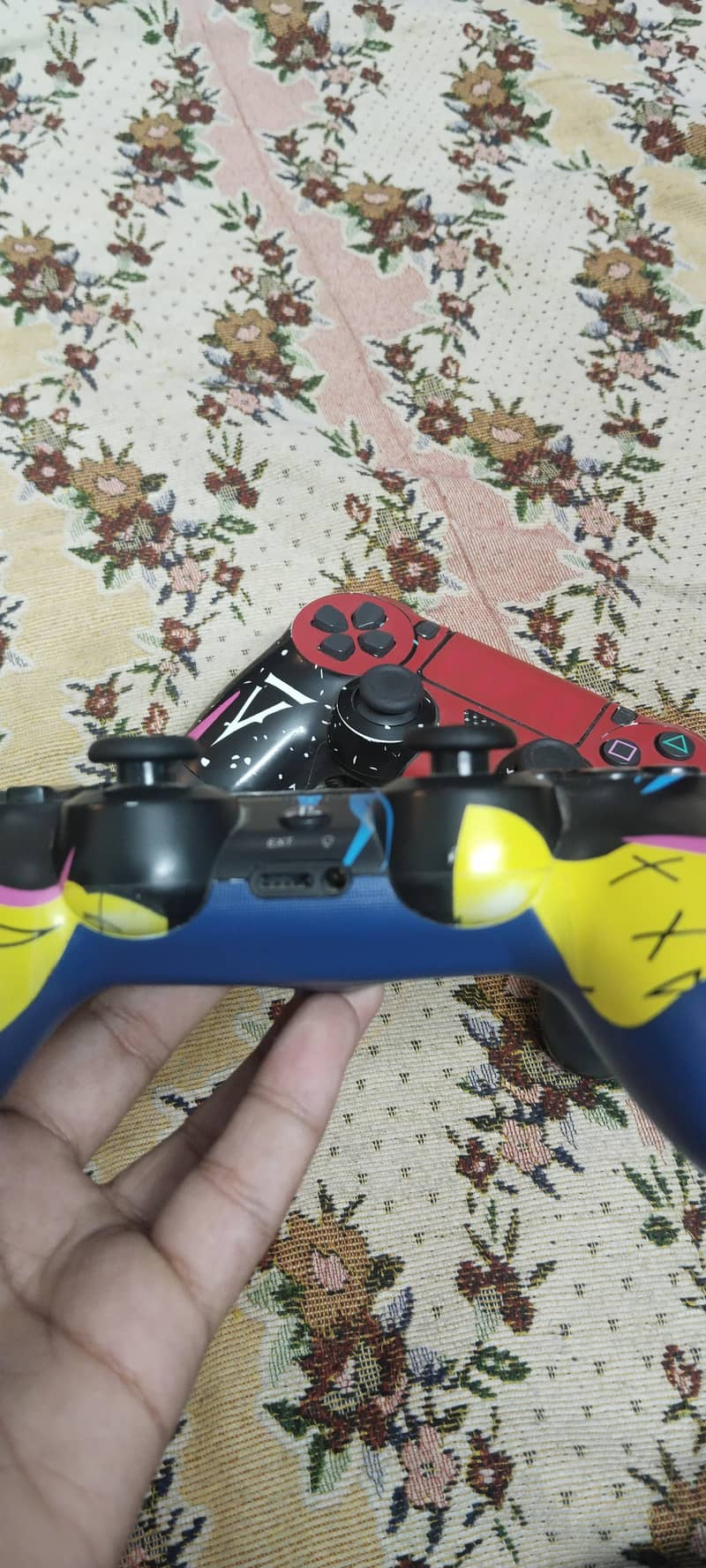 PS4 CONTROLLER(USED) 3