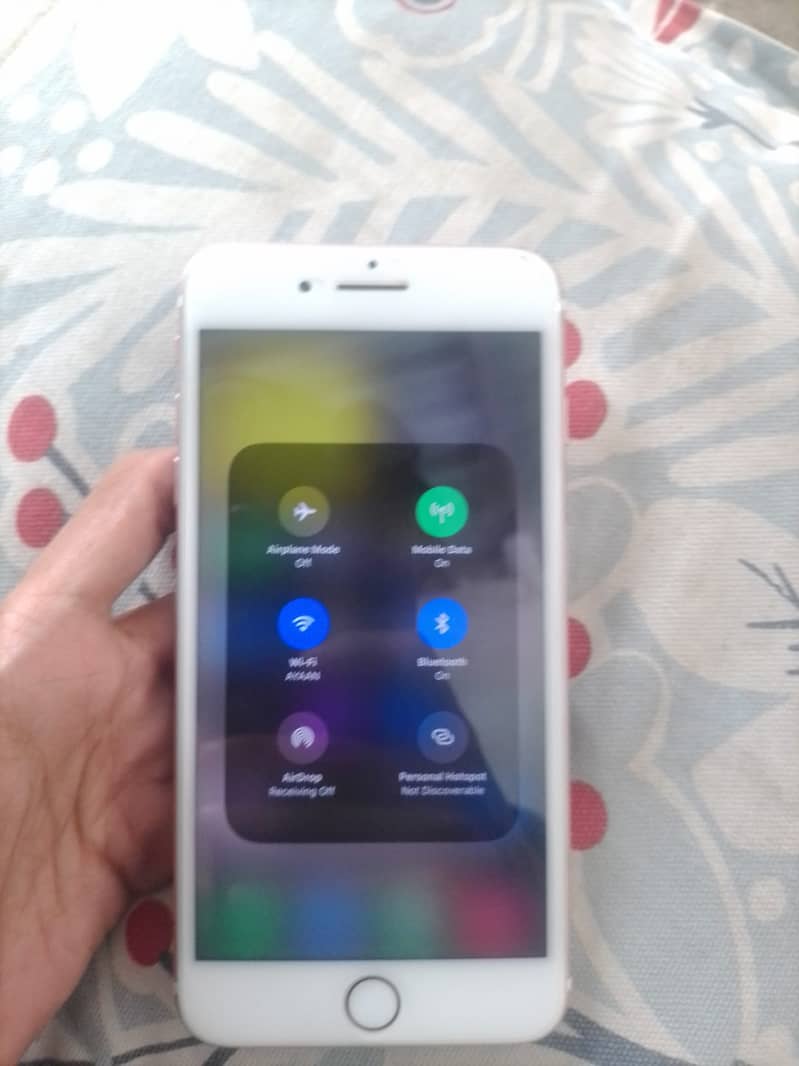 Apple iPhone 7 Plus 3