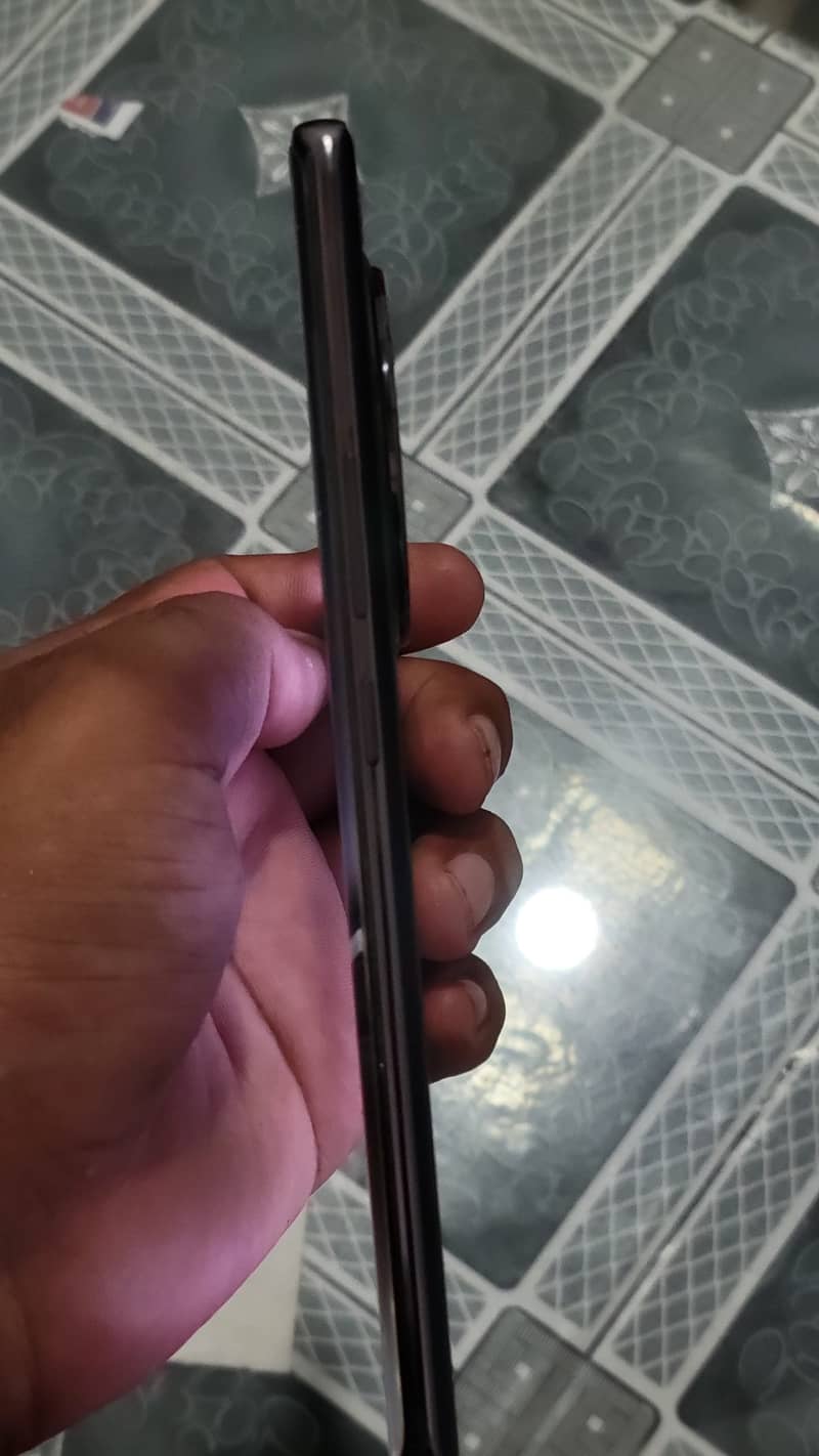Infinix Zero 40 4