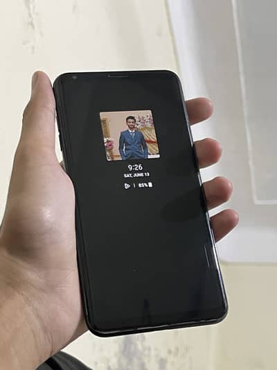 LG V30