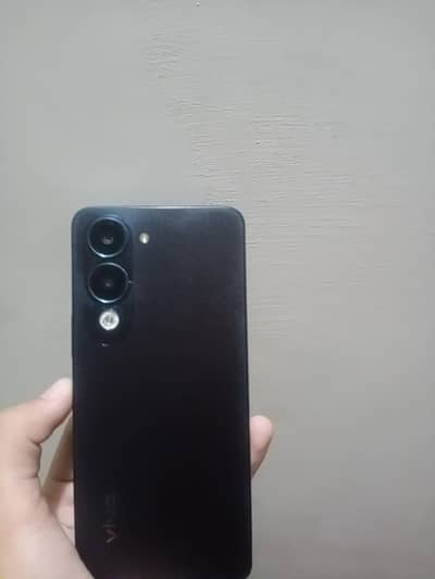 Vivo Y04
