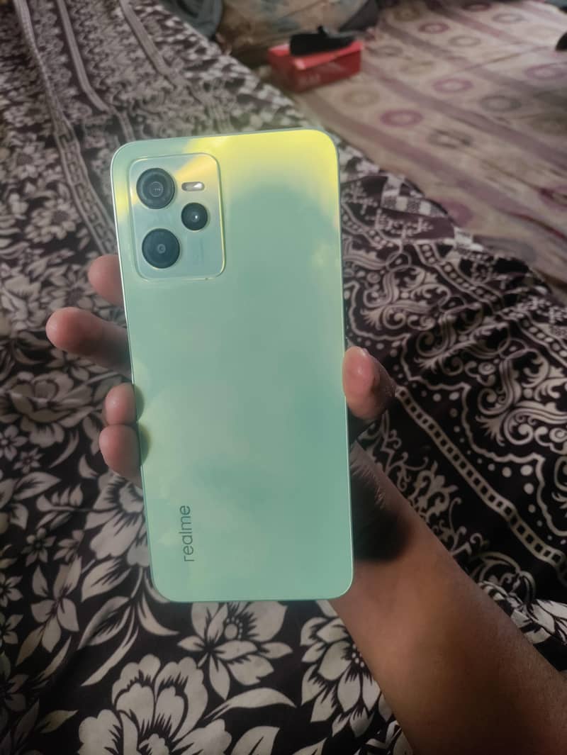 realme C35 0