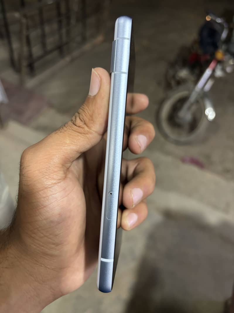 Google Pixel 7a 1