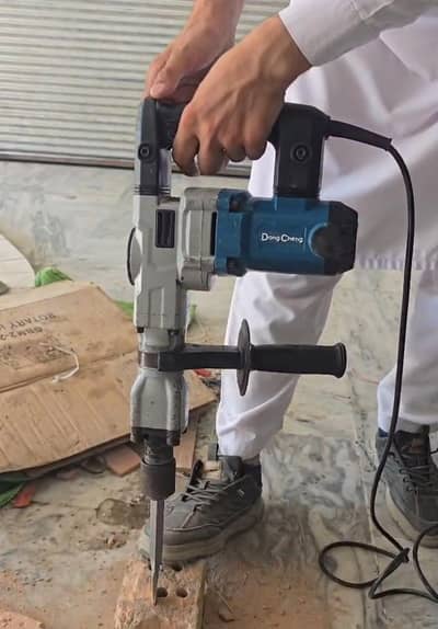japani hilti 0850 lat ka maal hy 10by10 h orignal condition