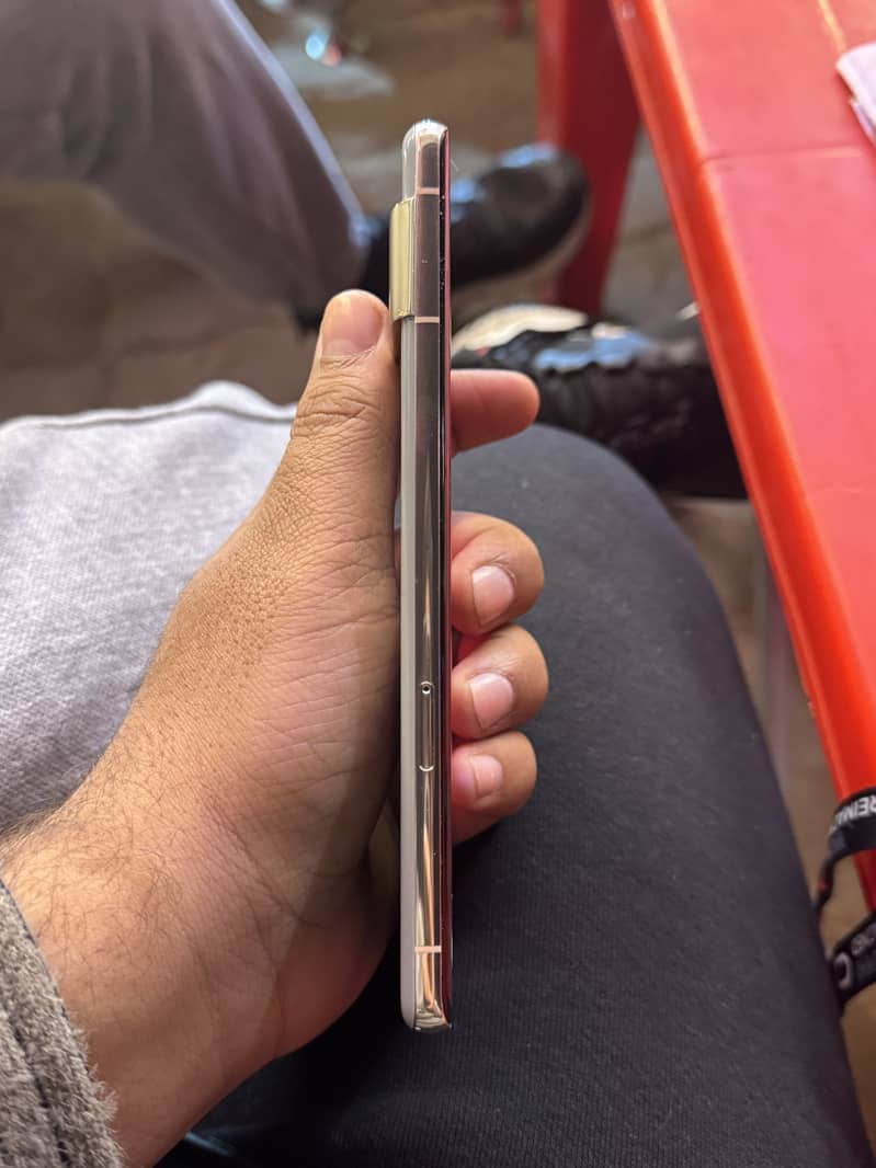 Google Pixel 7 Pro 4