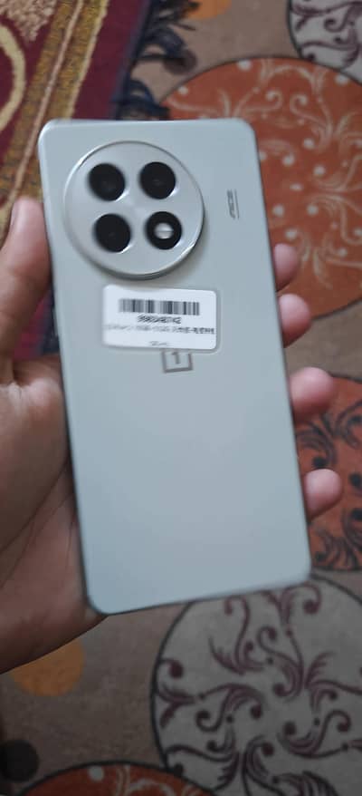 One Plus Ace 5 16/512 10/10 2 months sim time only Kit Non Pta