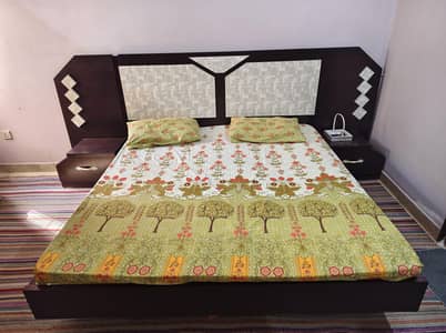 BedSet (Bed+Dressing table+Wardrobe)