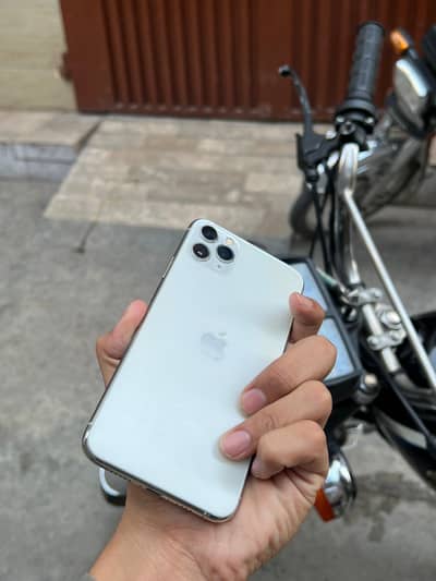 iPhone 11 Pro Max