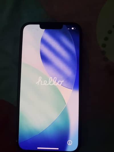 Apple iPhone 13