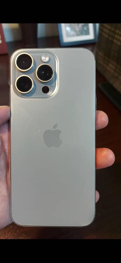 Apple iPhone 15 Pro Max icloud lock ios 26.4