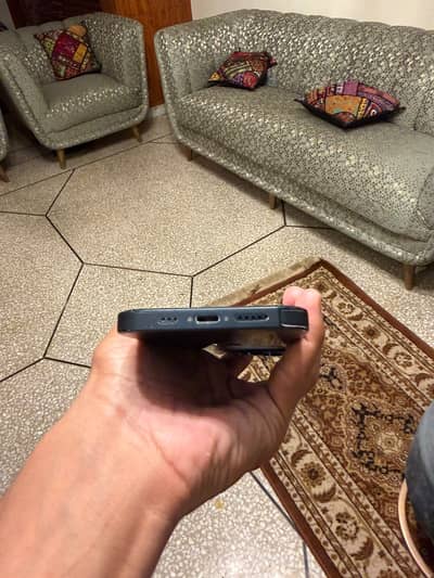 Apple iPhone 14