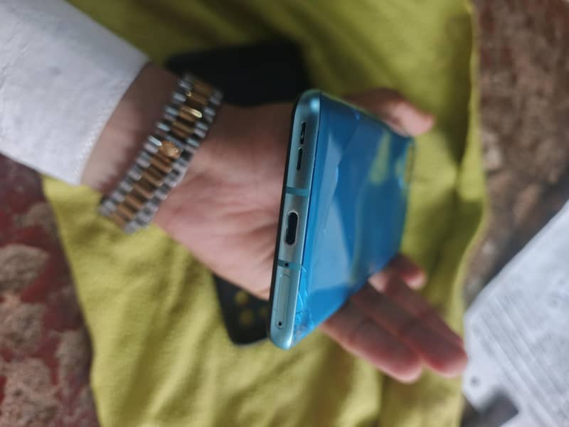 One Plus 8T 5