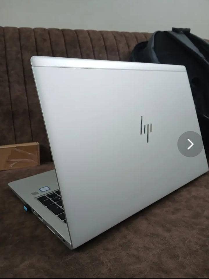 Laptop 0