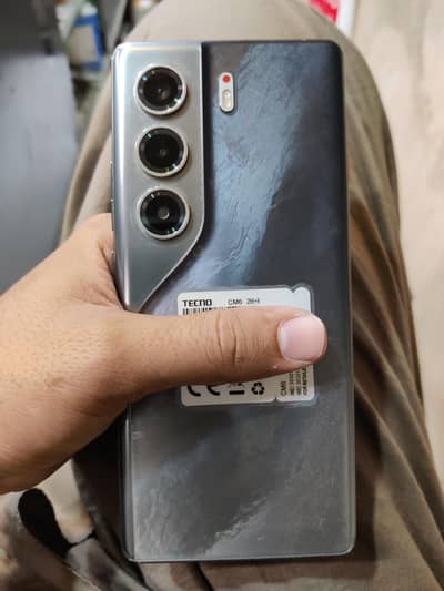Tecno CAMON 40 Pro