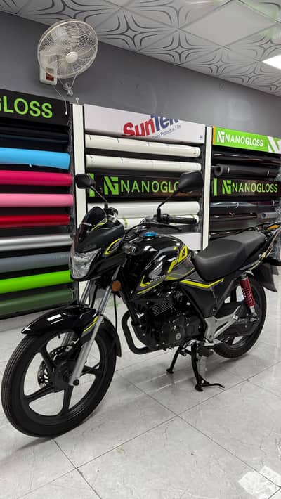 CB150F like new
