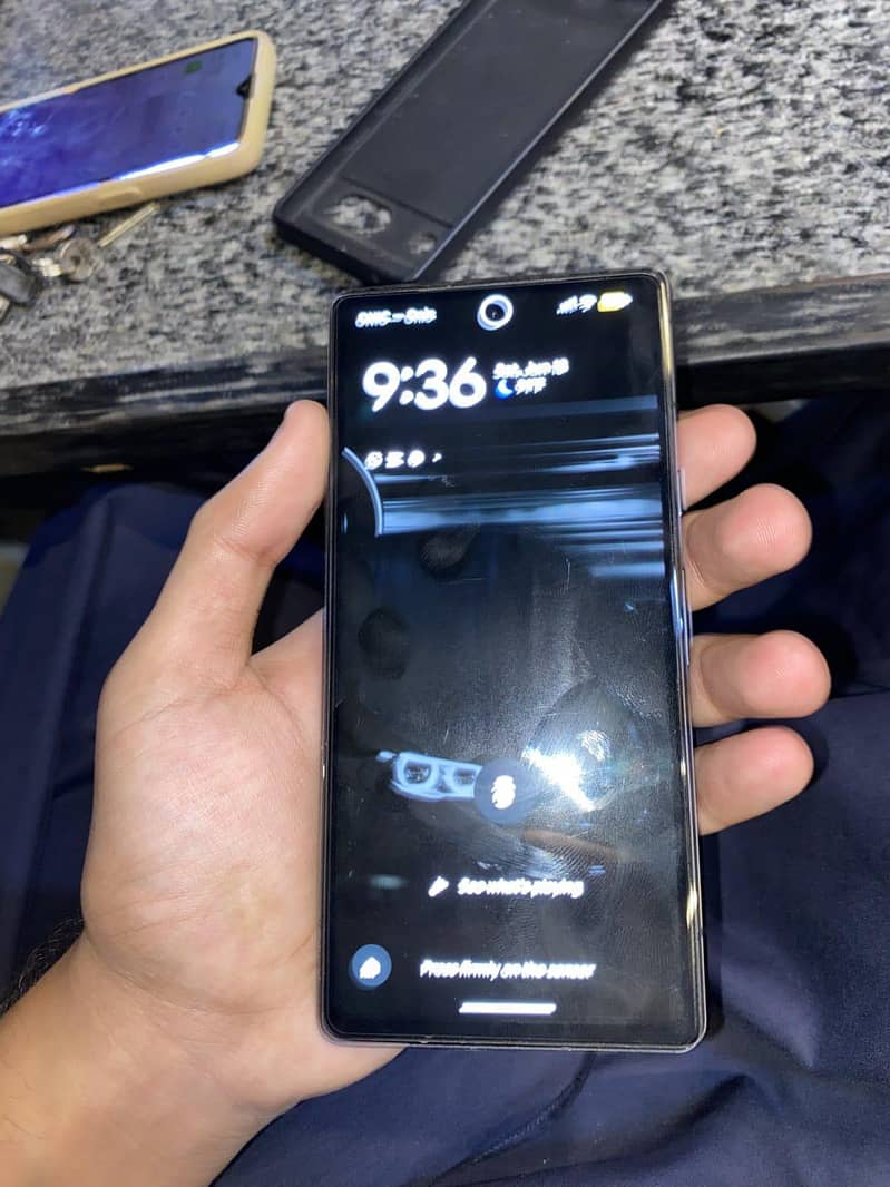 Google Pixel 7a 4