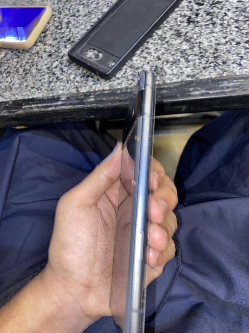 Google Pixel 7a 5