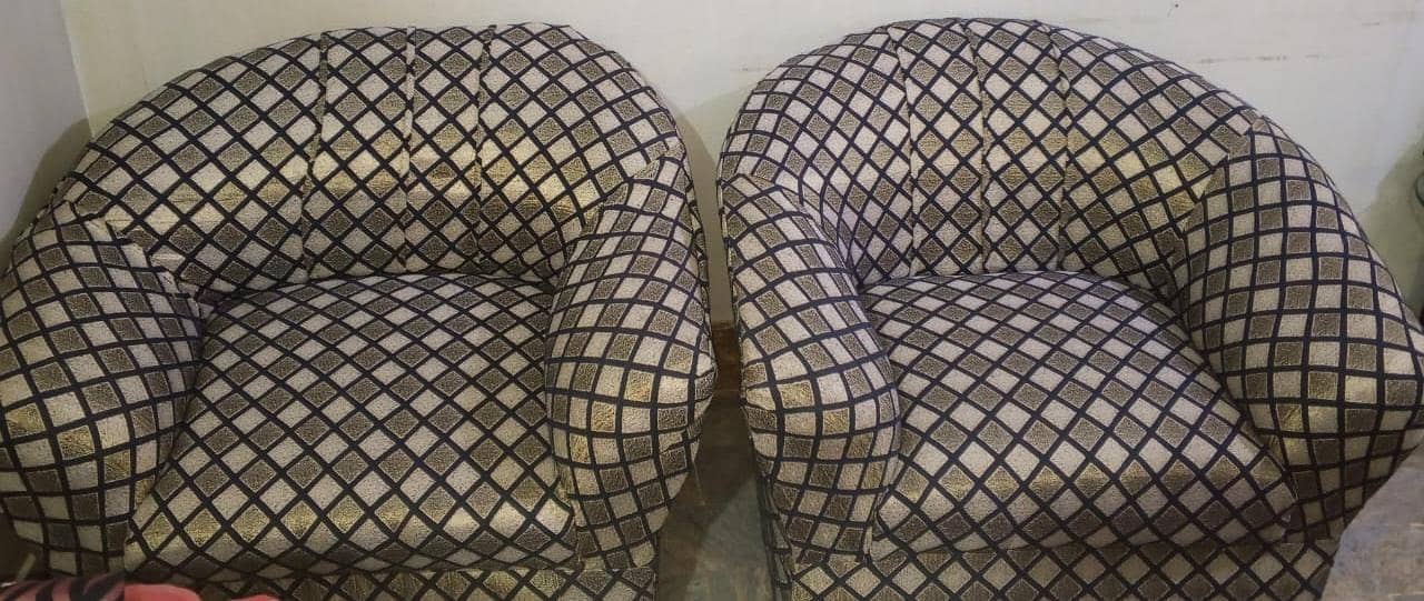 five seater sofa 0