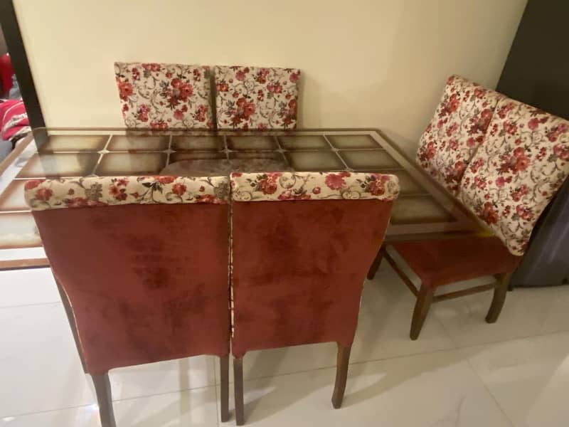 6-Seater Dining Table Set 0