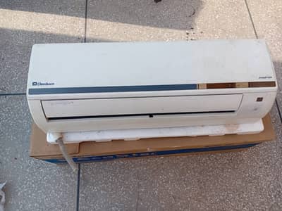 1.5 Ton Inverter AC (Dawlance Used)