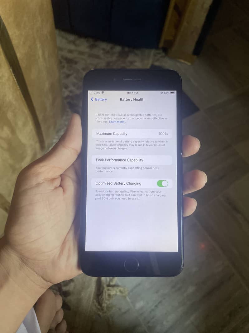 Apple iPhone 7 Plus 5