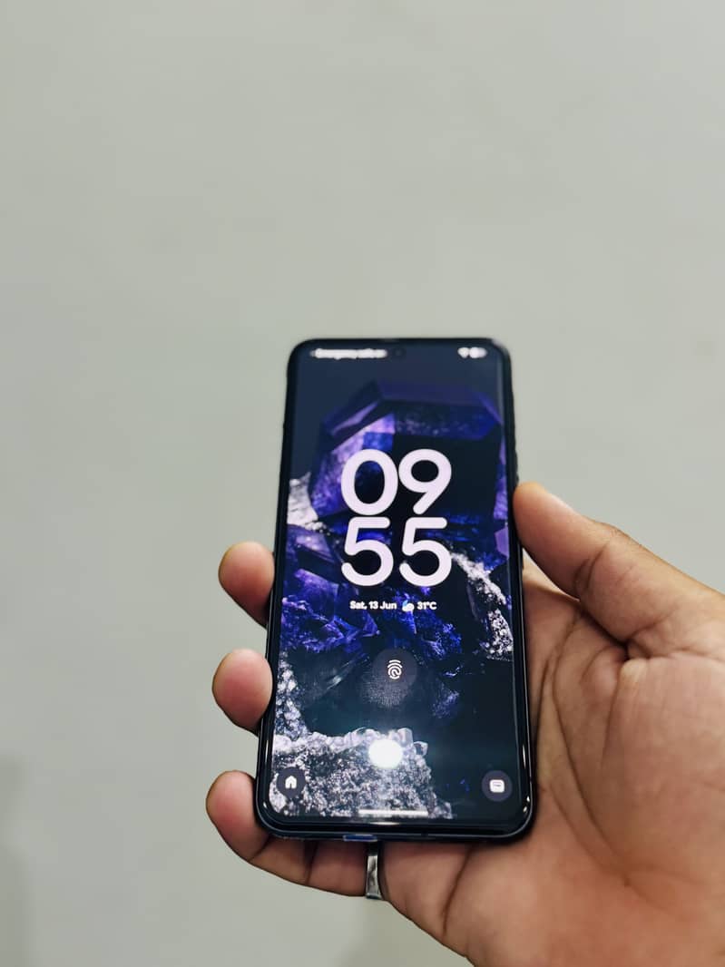 Google Pixel 8 1