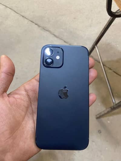Apple iPhone 12