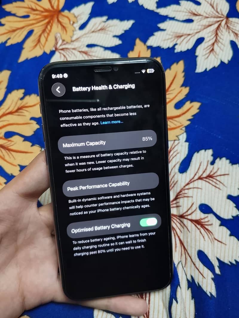 Apple iPhone 11 Pro 1