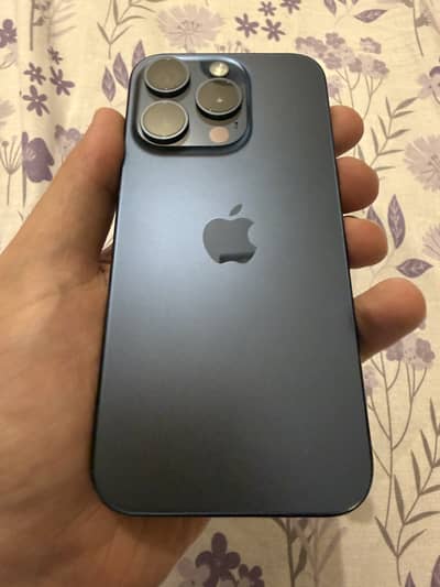 Apple iPhone 15 Pro