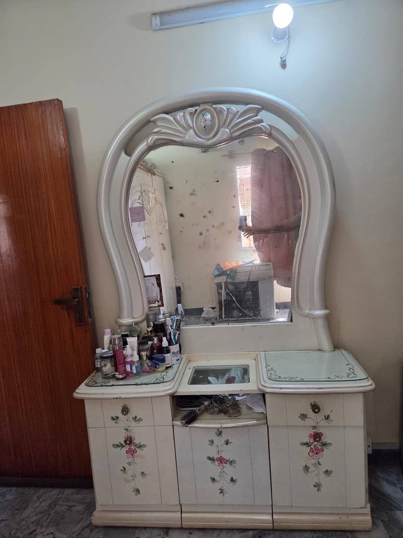 Bedroom set 2