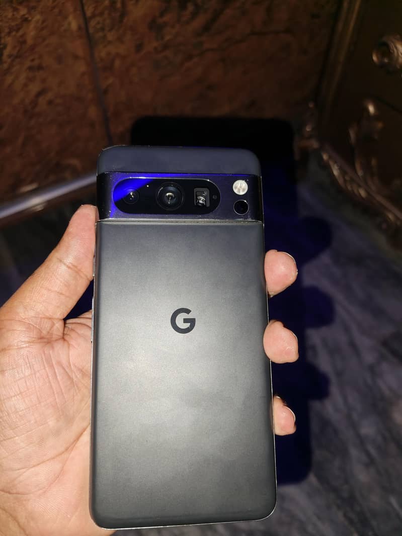 Google Pixel 8 Pro 3