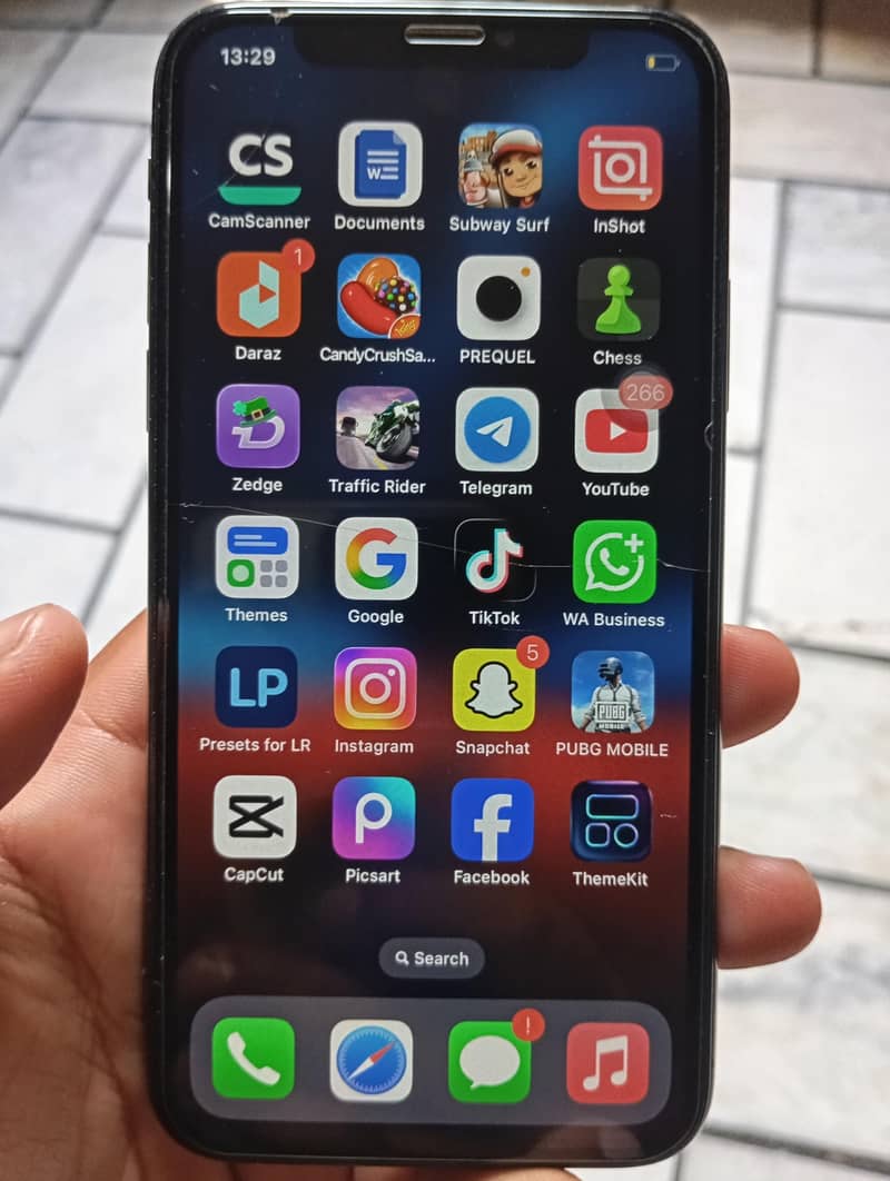 Apple iPhone X 6