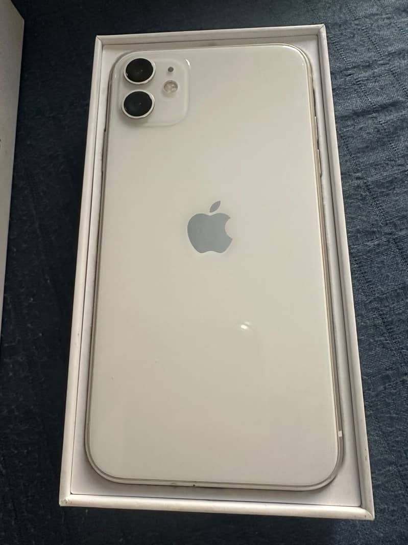 Apple iPhone 11 0