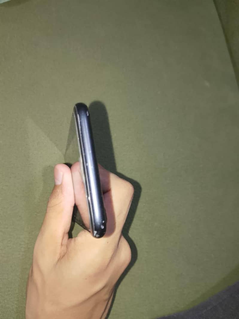 Apple iPhone 7 7