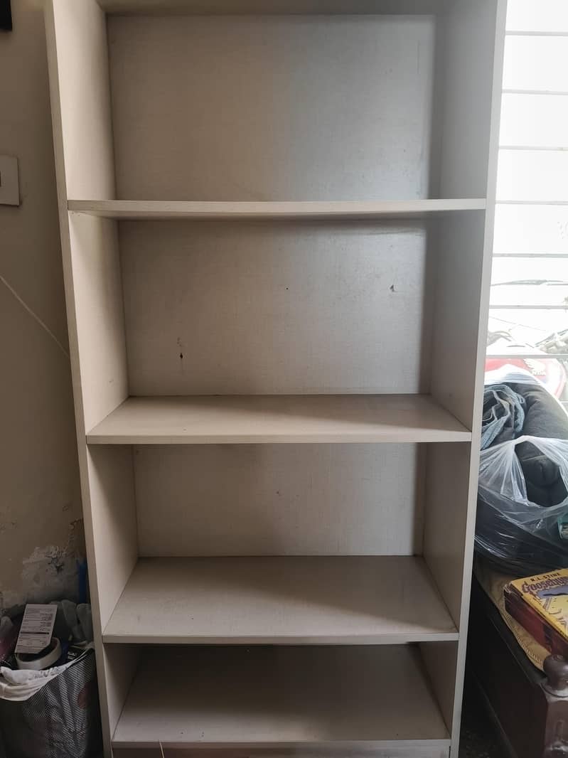 Book shelf 0