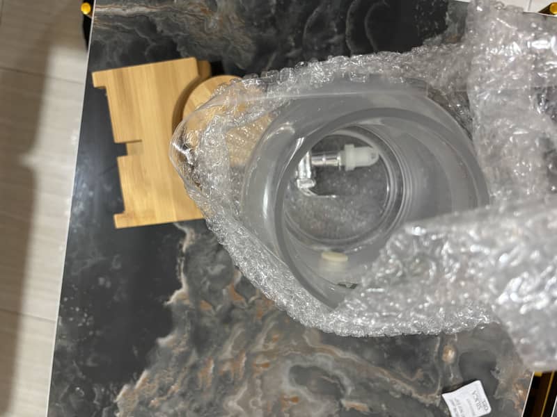 4 Litre Dispenser 3