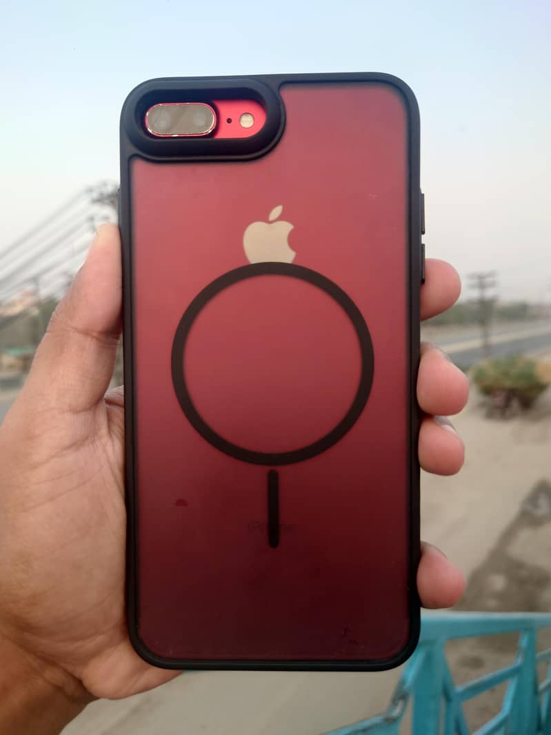 Apple iPhone 7 Plus 6