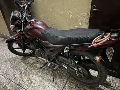 Suzuki GR 150 with geniun parts