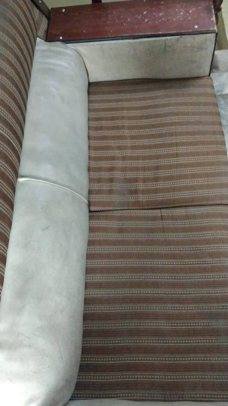 used sofa 1