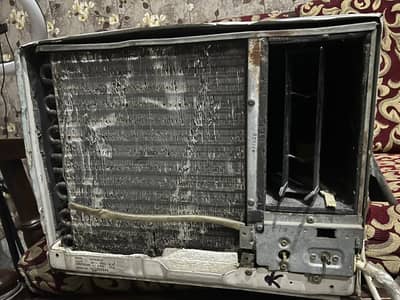 Panasonic Window AC CW-SC90YA – Good Working Condition