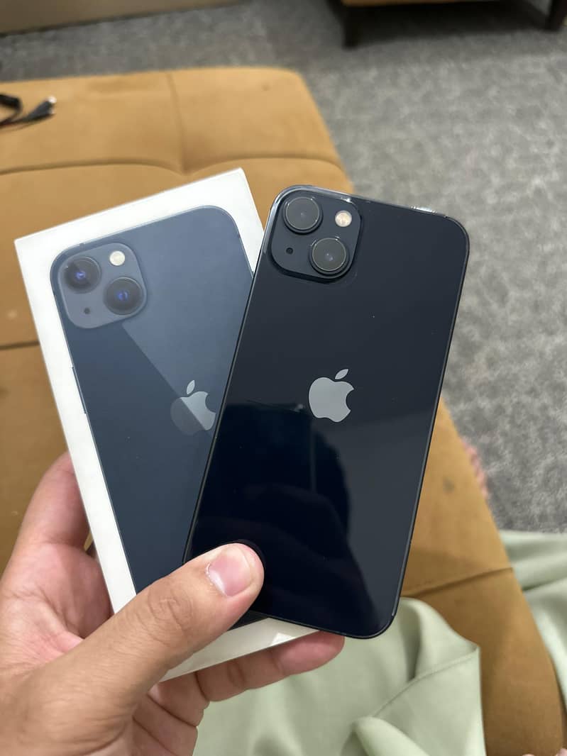 Apple iPhone 13 3