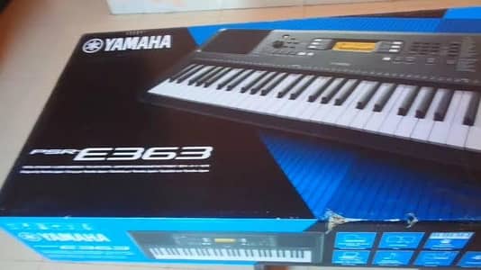 YAMAHA PSR E363 VERY PROFESSIONAL KEYBOARD