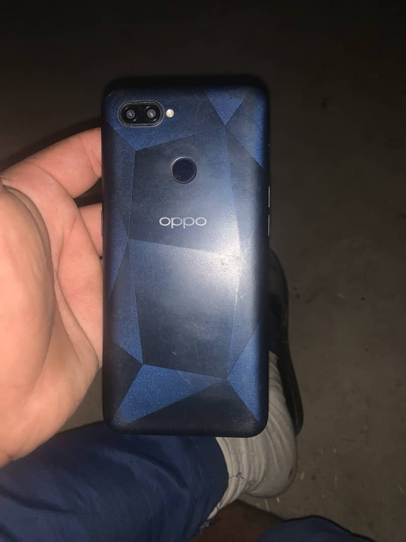 OPPO A12 0