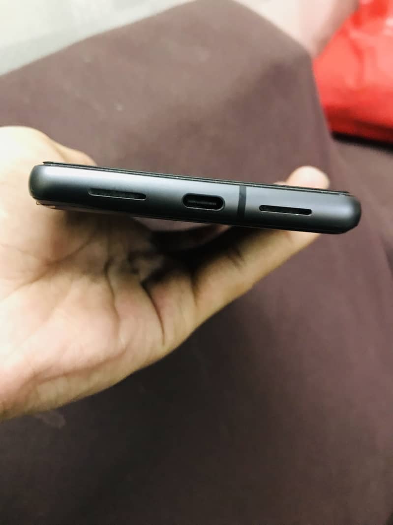 Google Pixel 7 5