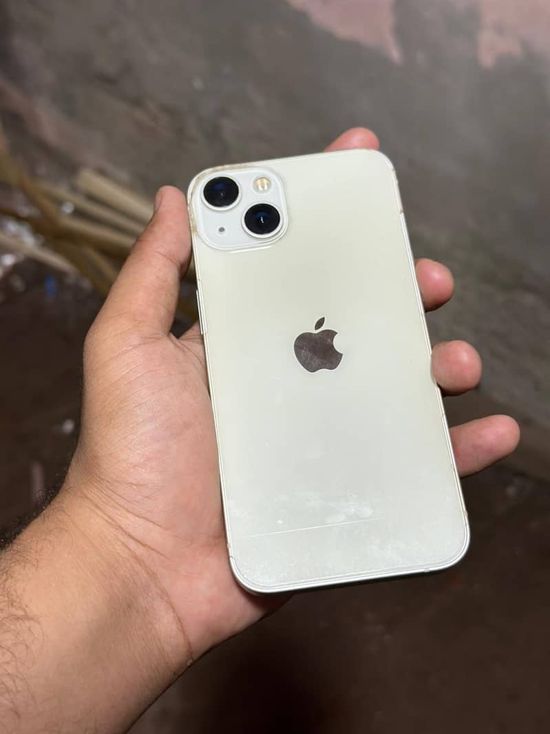 Apple iPhone 13 0