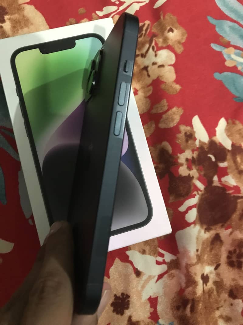 Apple iPhone 14 1