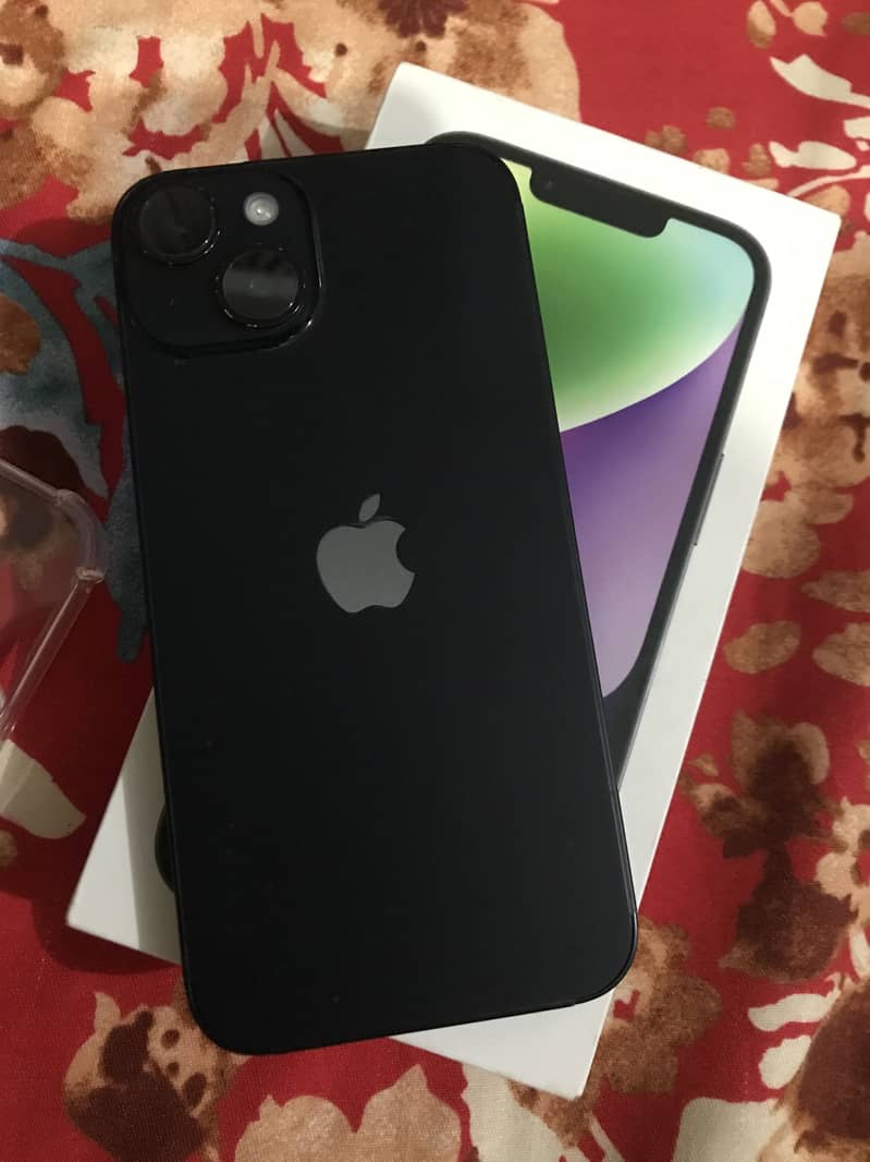 Apple iPhone 14 3