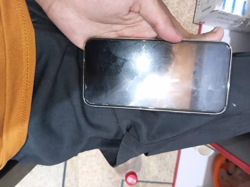 Apple iPhone X 2