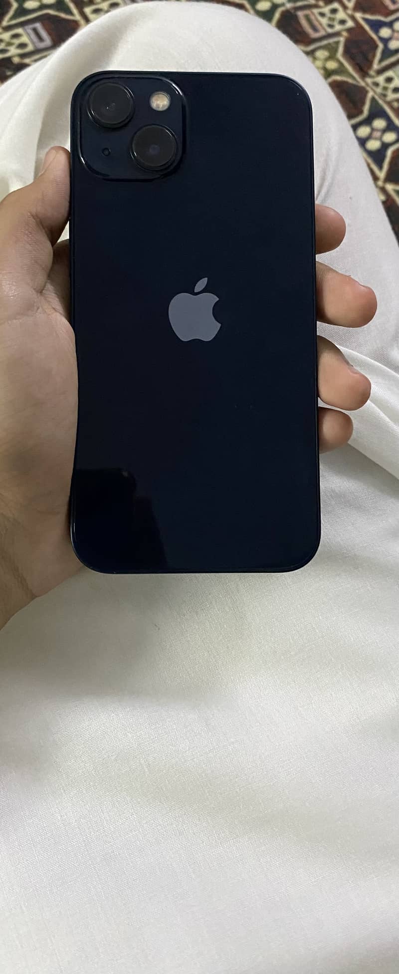 Apple iPhone 13 1
