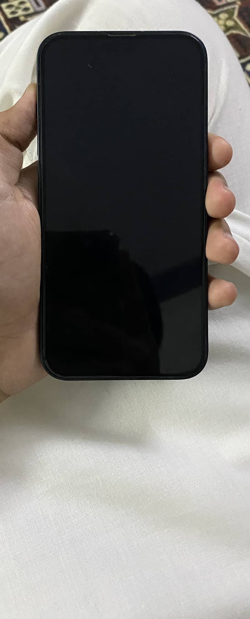Apple iPhone 13 2
